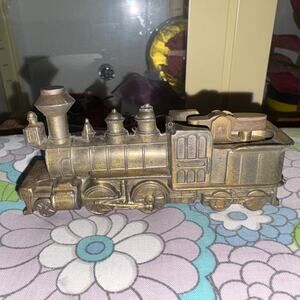 Vintage Brass Train Table Lighter Metal Steam Locomotive Desk Decor